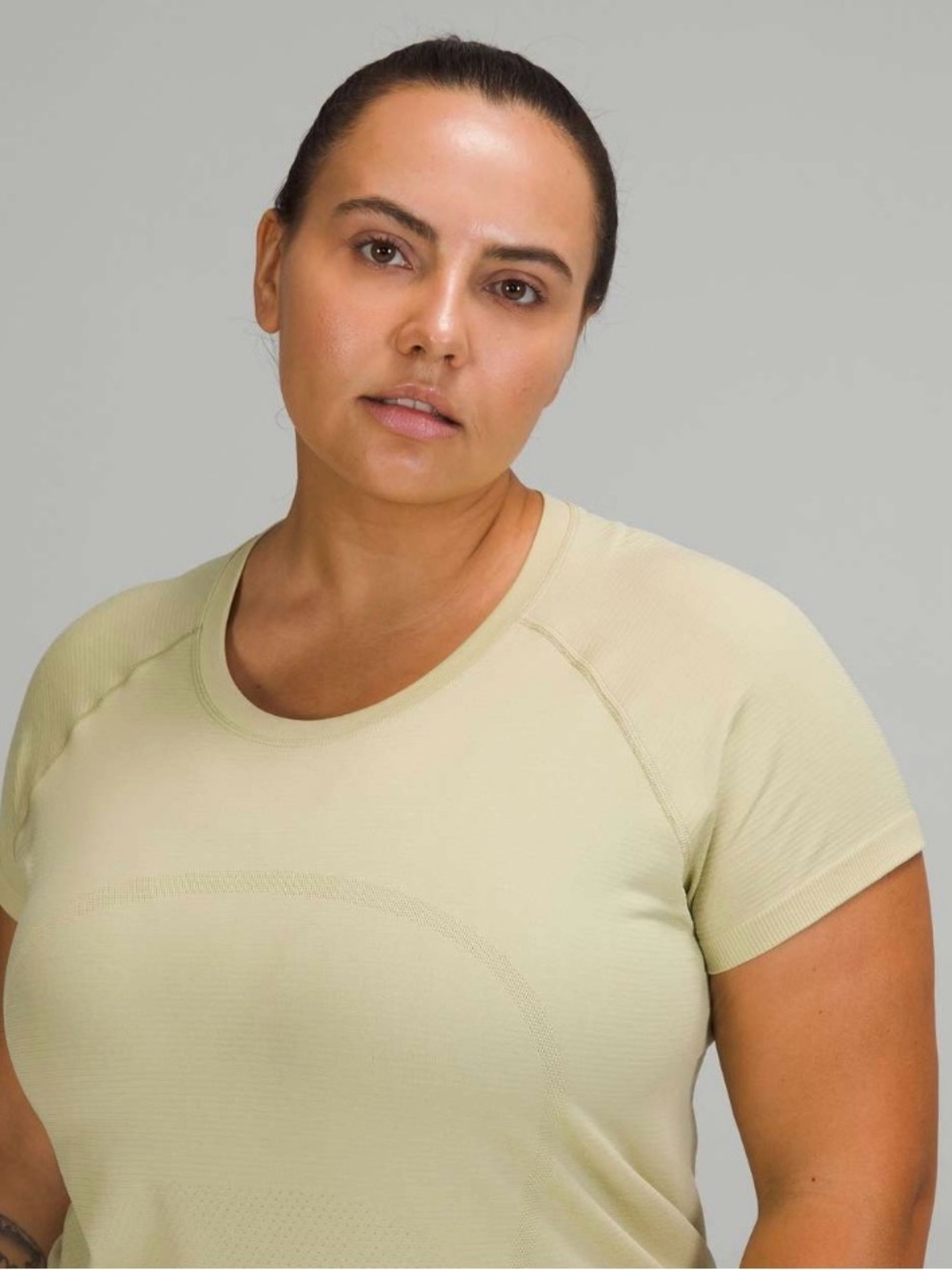 Lululemon swiftly short sleeve 2.0 hip length - Dew Green